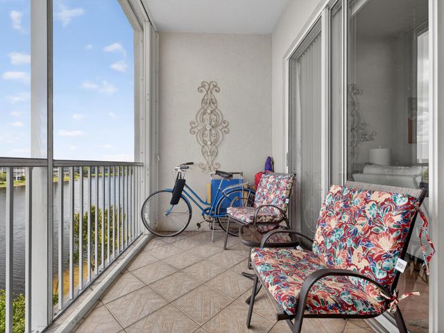 7708 Trent Drive, Tamarac, FL 33321