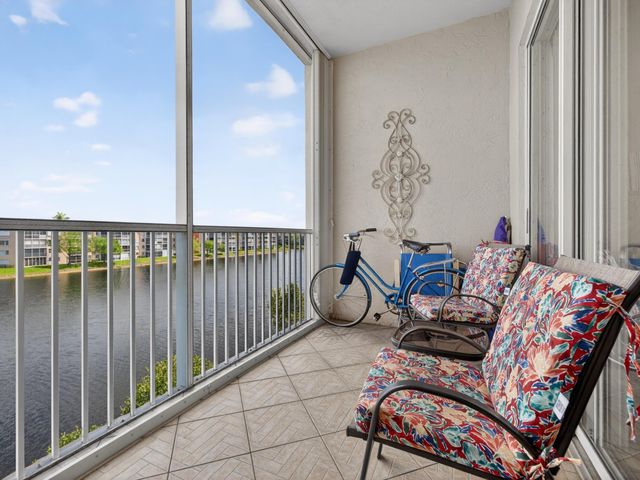 7708 Trent Drive, Tamarac, FL 33321