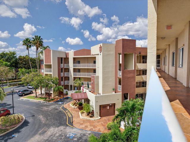 7708 Trent Drive, Tamarac, FL 33321