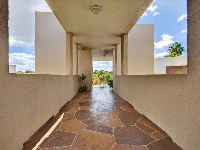 7708 Trent Drive, Tamarac, FL 33321