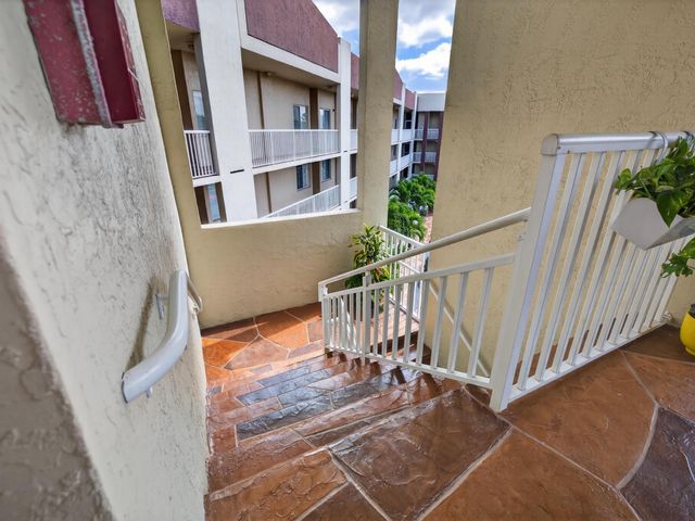 7708 Trent Drive, Tamarac, FL 33321