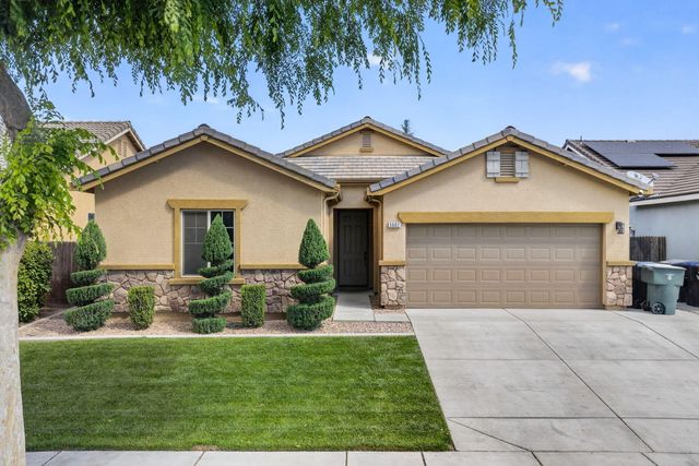 3602 W Sweet, Visalia, CA 93291