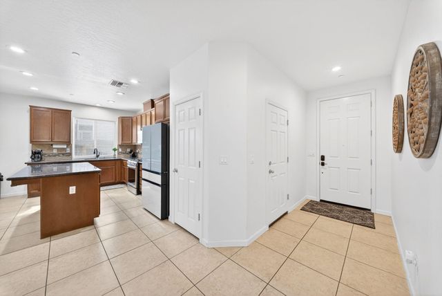 3602 W Sweet, Visalia, CA 93291