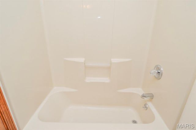 1705 Spruce Hill Drive, Belleville, IL 62221