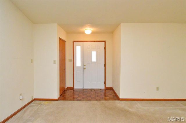 1705 Spruce Hill Drive, Belleville, IL 62221