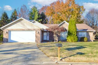 1705 Spruce Hill Drive, Belleville, IL 62221