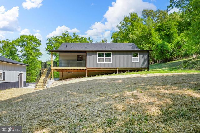 4850 PORTERSTOWN RD, Keedysville, MD 21756