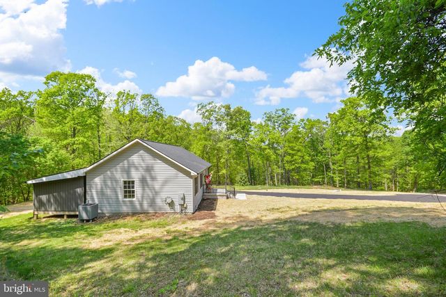 4850 PORTERSTOWN RD, Keedysville, MD 21756