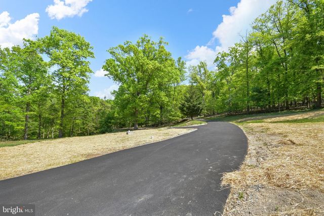 4850 PORTERSTOWN RD, Keedysville, MD 21756