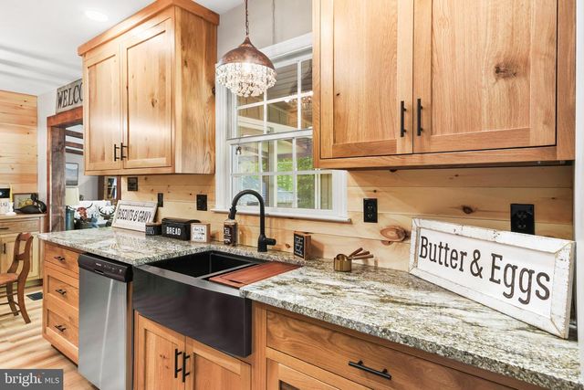 4850 PORTERSTOWN RD, Keedysville, MD 21756