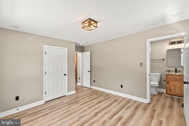 4850 PORTERSTOWN RD, Keedysville, MD 21756
