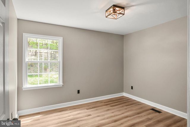 4850 PORTERSTOWN RD, Keedysville, MD 21756