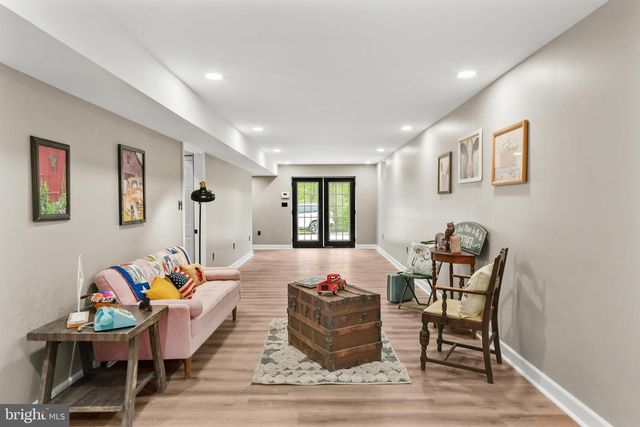 4850 PORTERSTOWN RD, Keedysville, MD 21756