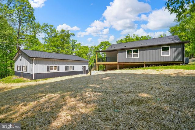 4850 PORTERSTOWN RD, Keedysville, MD 21756