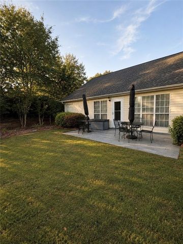 2130 Saint Thomas Way, Suwanee, GA 30024