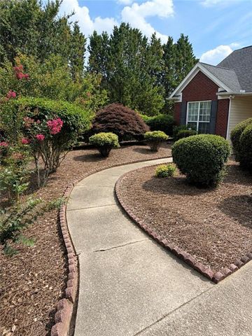 2130 Saint Thomas Way, Suwanee, GA 30024