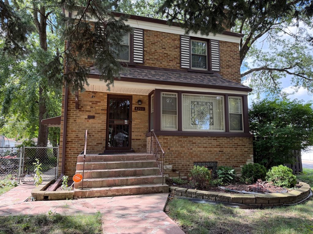 8200 S Fairfield Avenue, Chicago, IL 60652 — photo 2