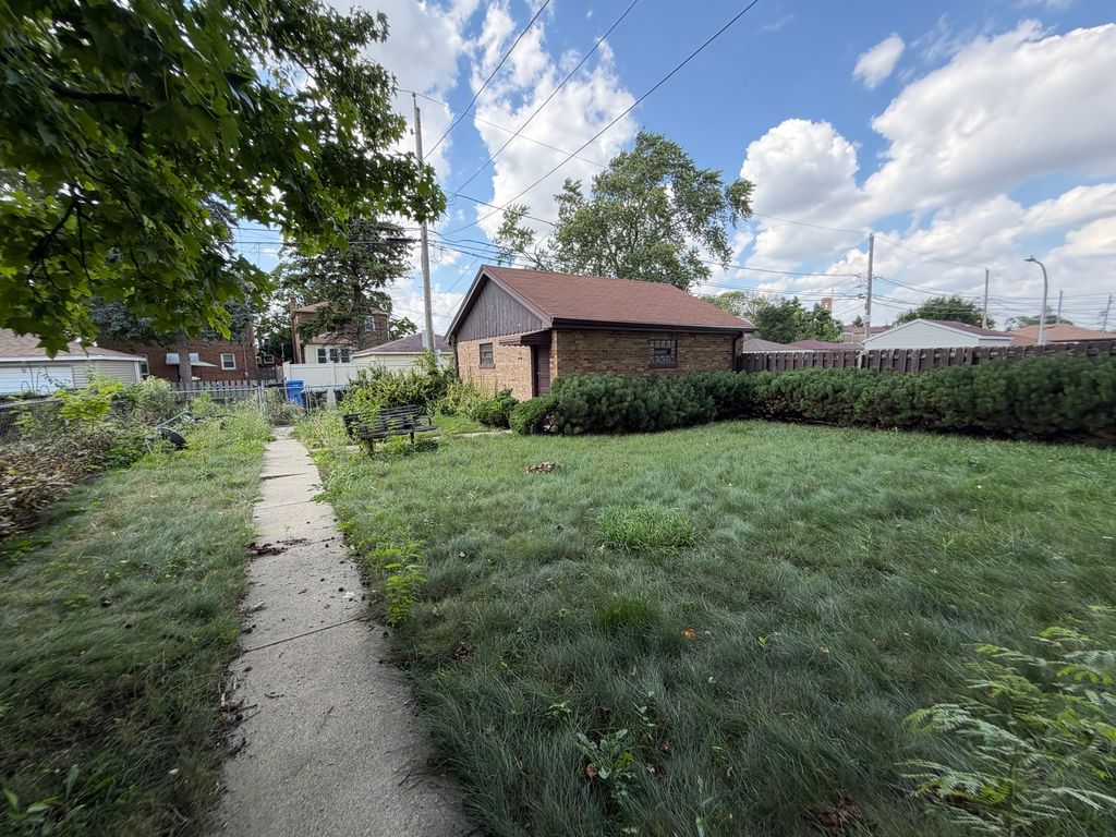 8200 S Fairfield Avenue, Chicago, IL 60652 — photo 4