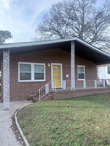 2445 Adams Avenue, Macon, GA 31206