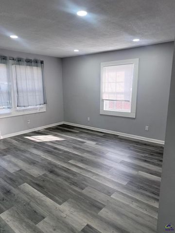 2445 Adams Avenue, Macon, GA 31206