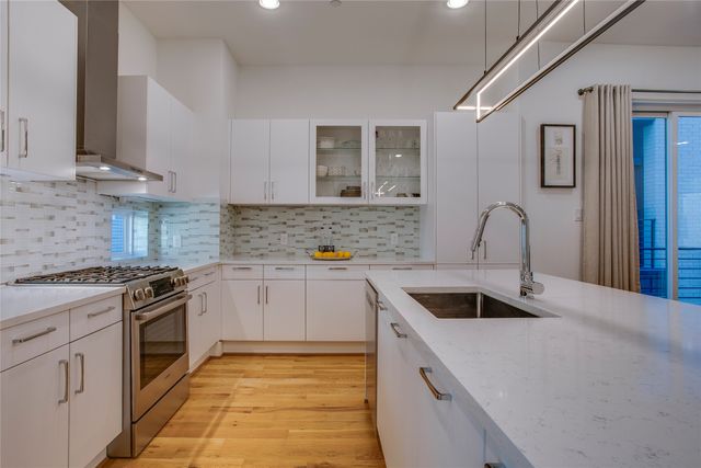 1936 Kearney Court, Dallas, TX 75204