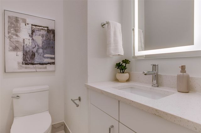 1936 Kearney Court, Dallas, TX 75204
