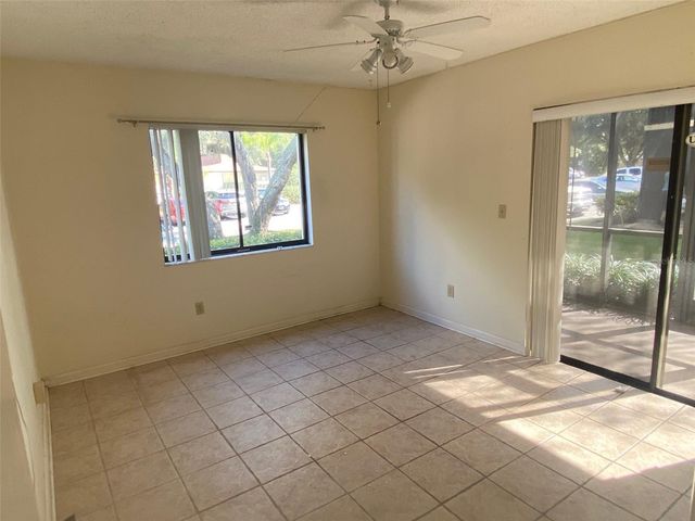 11720 RAINTREE LAKE LANE B, Tampa, FL 33617