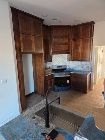 5572 NE Minnow Ln, Elgin, OK 73538