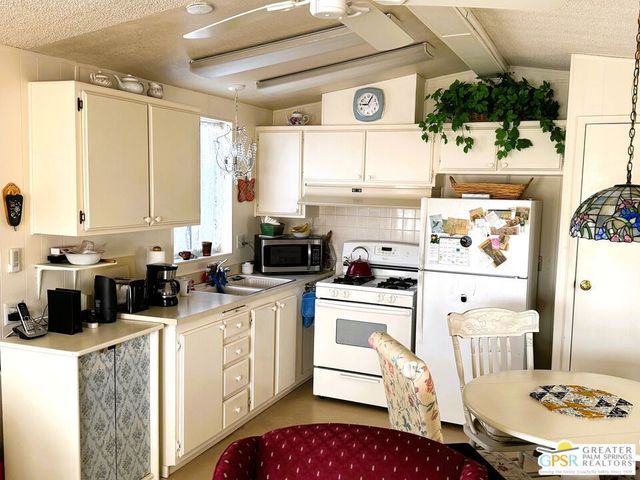 17640 Corkill Road 64, Desert Hot Springs, CA 92241