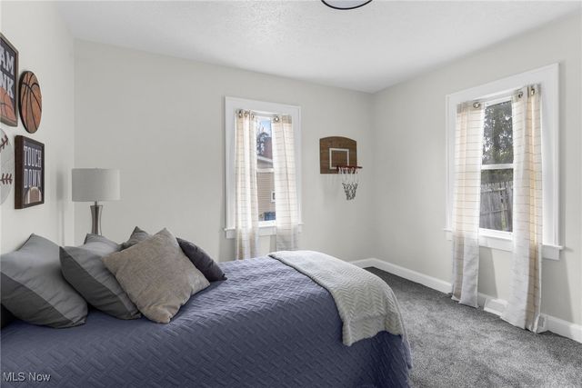 41 Wetmore Drive, Struthers, OH 44471