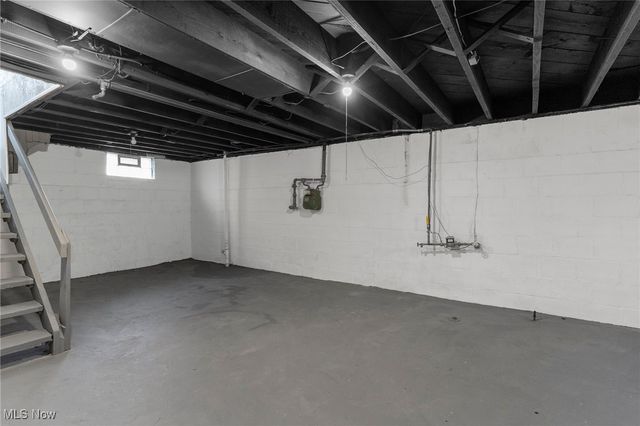 41 Wetmore Drive, Struthers, OH 44471