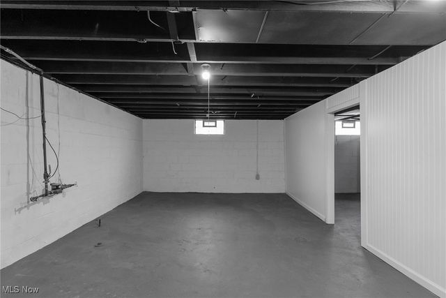 41 Wetmore Drive, Struthers, OH 44471