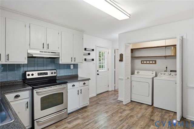 12716 S Chester Rd, Chester, VA 23831