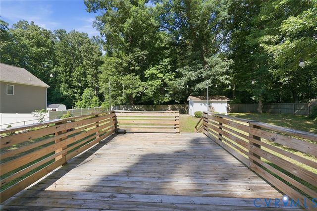 12716 S Chester Rd, Chester, VA 23831