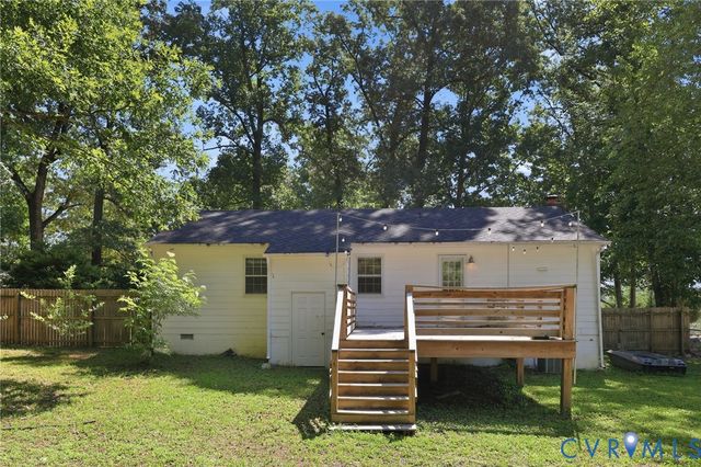 12716 S Chester Rd, Chester, VA 23831