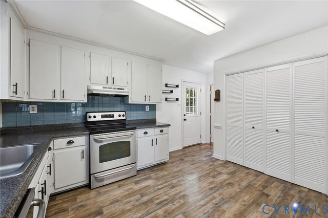 12716 S Chester Rd, Chester, VA 23831