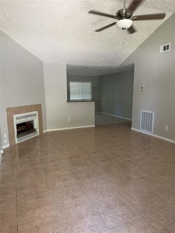 3846 Old Post Road, Houston, TX 77082