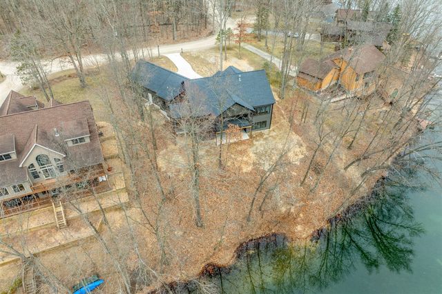 8670 N Island Drive Lot 32 and 33, Canadian Lakes, MI 49346