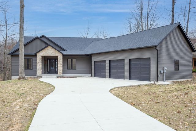 8670 N Island Drive Lot 32 and 33, Canadian Lakes, MI 49346