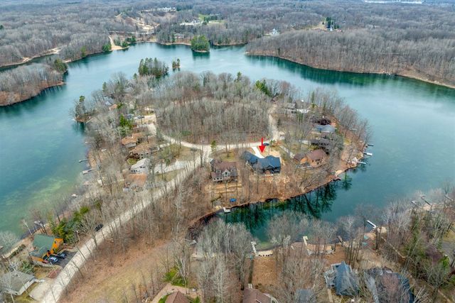 8670 N Island Drive Lot 32 and 33, Canadian Lakes, MI 49346