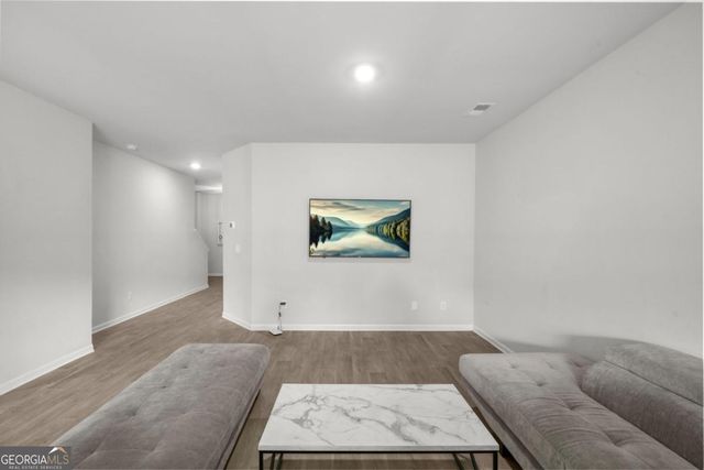 6907 Rogers Point, Lithonia, GA 30058