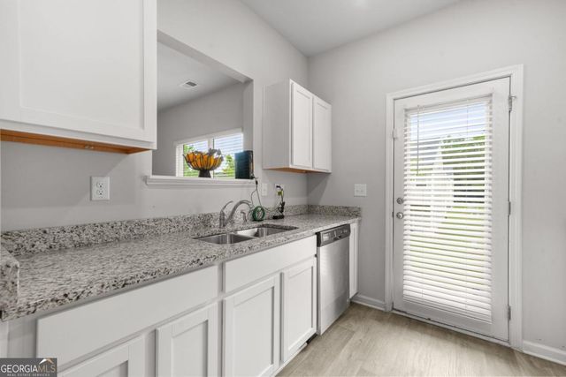 6907 Rogers Point, Lithonia, GA 30058