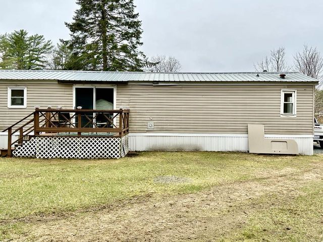 242 Riverside Drive, Campton, NH 03223