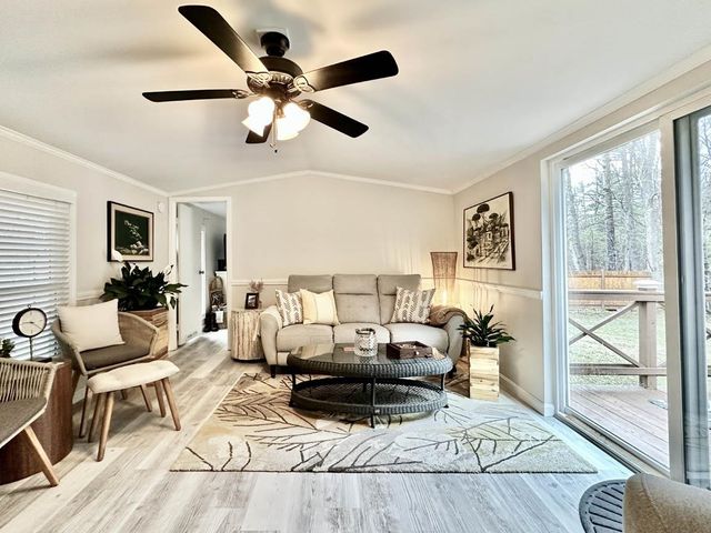 242 Riverside Drive, Campton, NH 03223