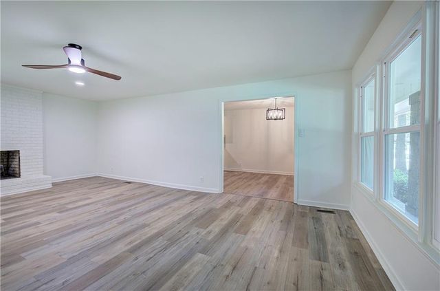 132 Echota Avenue NE, Calhoun, GA 30701