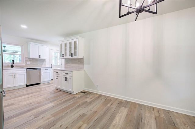 132 Echota Avenue NE, Calhoun, GA 30701