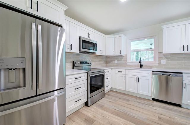 132 Echota Avenue NE, Calhoun, GA 30701