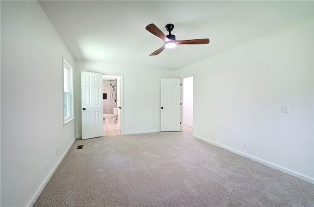 132 Echota Avenue NE, Calhoun, GA 30701