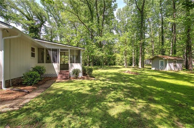 132 Echota Avenue NE, Calhoun, GA 30701