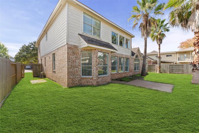 4719 Melissa Court, Sugar Land, TX 77479